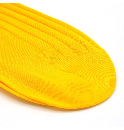 chaussettes-montantes-mi-bas-unies-jaune-colza-en-pur-fil-d'écosse-remaillées-à-la-main-pour-hommes