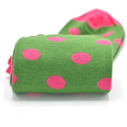 chaussettes-fantaisie-hommes-femmes-en-coton-vertes-à-motif-gros-roses-remaillées-à-la-main