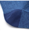 chaussettes-fantaisie-hommes-femmes-en-coton-bleu-marine-à-motifs-chevrons-bleu-ciel-remaillées-à-la-main
