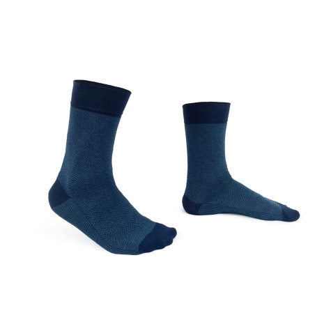 Chaussettes bleues à chevrons