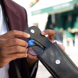 Vegan glasses case for men black